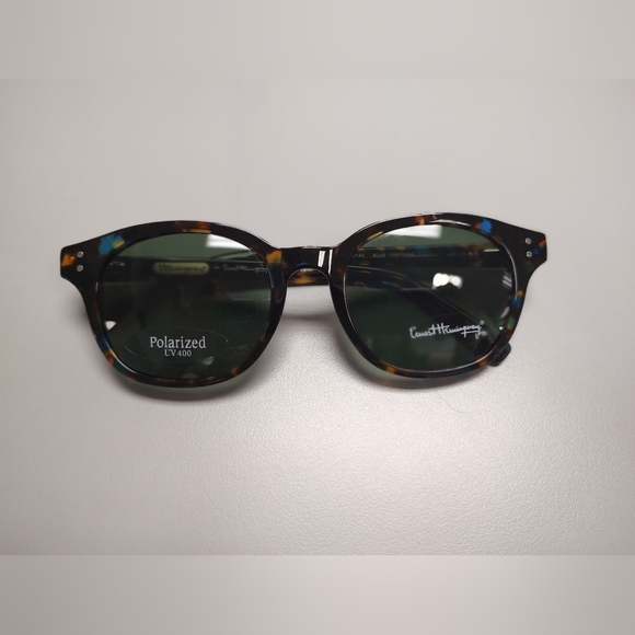 Ernest Hemingway Sunglasses - Picture 2 of 15